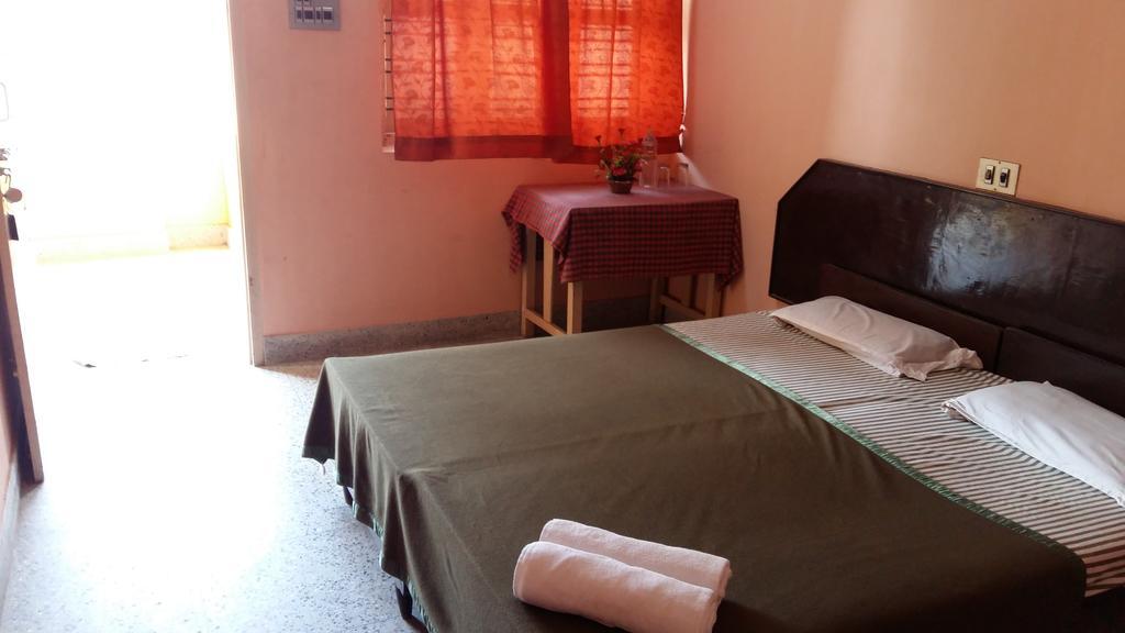 Hotel Seaweed Kovalam Bagian luar foto